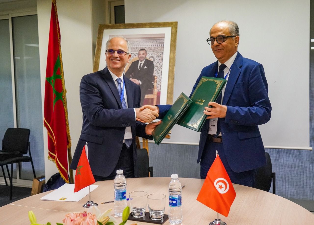 Barid Al-Maghrib signe des protocoles de coopération avec la Poste Tunisienne et la Poste de Mauritanie